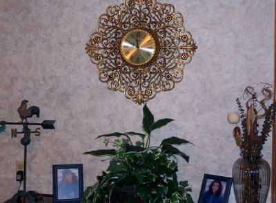 Dining Room decorated with Hearthstone Cream & Bone PaperIllusion